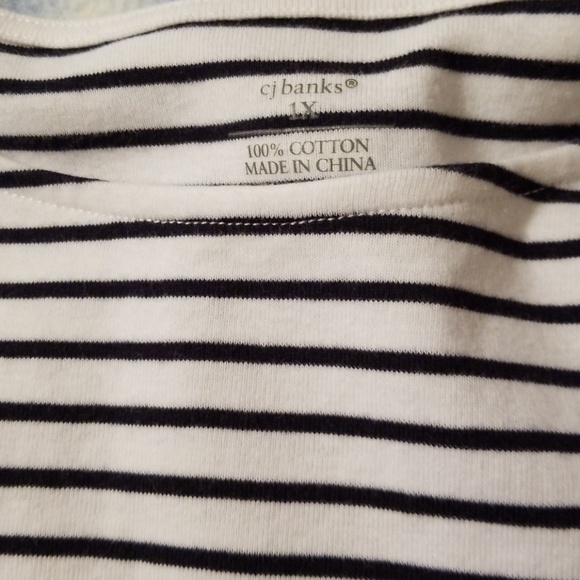 Top - Picture 2 of 2